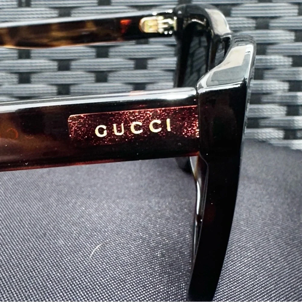 NEW GUCCI - GG0158SN Tortoise Unisex Sunglasses Authentic 54mm lens width